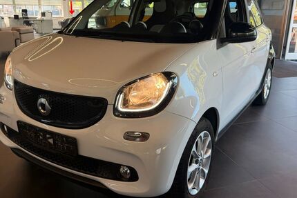 Smart ForFour 72.633 km 6.790 &euro; Düsseldorf 40549