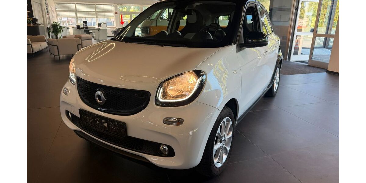 Smart ForFour 72.633 km 6.790 &euro; Düsseldorf 40549