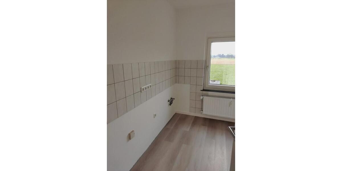 Etagenwohnung Willich - 3 Zimmer, 85 m&sup2;, 900&euro; | Angebot:25596572