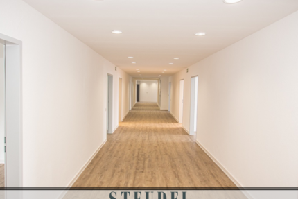 Büro in Düsseldorf 2.595 € 171 m²