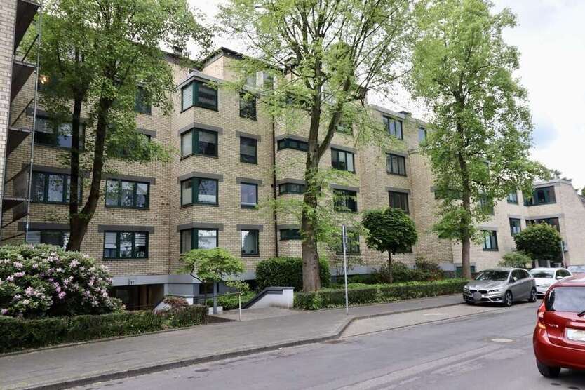 Wohnung zum Kaufen in Solingen 215.000 € 92 m²