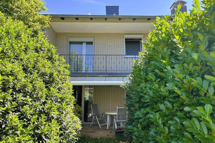 Haus zum Kaufen in Krefeld 238.000 € 83 m²