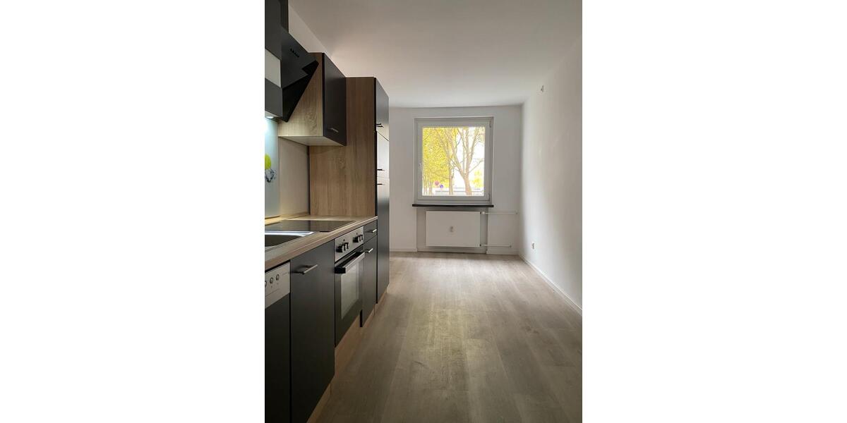 Etagenwohnung Düsseldorf Lörick - 2 Zimmer, 70 m&sup2;, 1.800&euro; | Angebot:25439065