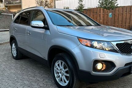 Kia Sorento 215.597 km 7.200 &euro; Düsseldorf 40627