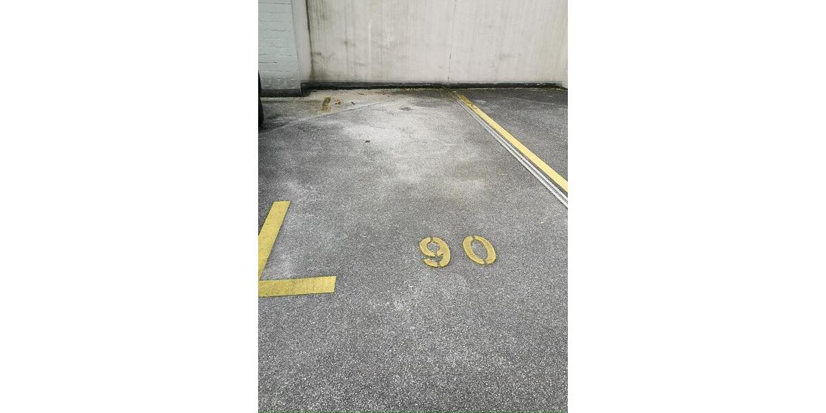 Garagen / Stellplätze Düsseldorf Oberbilk - 90&euro; | Angebot:26348569