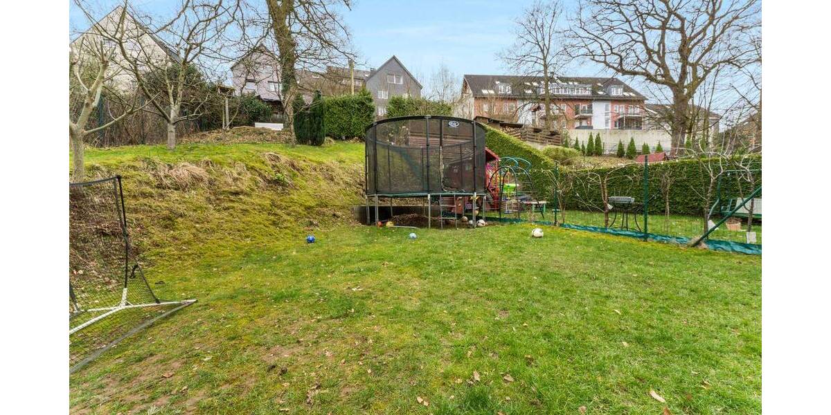 Reihenendhaus Remscheid Nord - 5 Zimmer, 157 m&sup2;, 549.000&euro; | Angebot:25957801