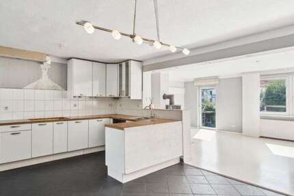 Haus zum Kaufen in Leverkusen 395.000 € 152.39 m²
