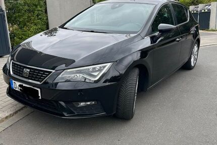 Seat Leon 88.000 km 9.900 &euro; Düsseldorf 40225