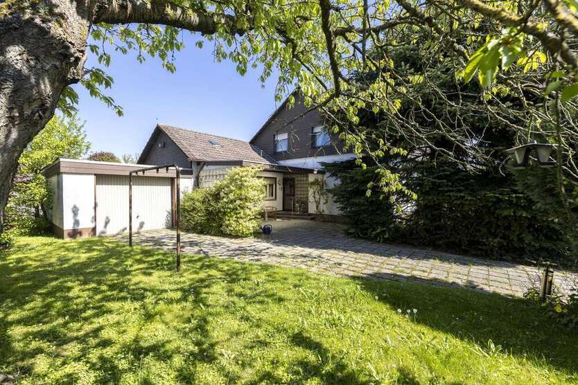 Haus zum Kaufen in Neuss 585.000 € 141 m²