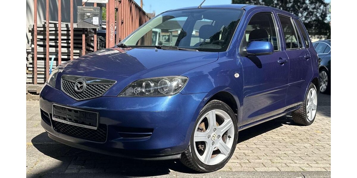 Mazda 2 105.000 km 3.490 &euro; Duisburg 47166