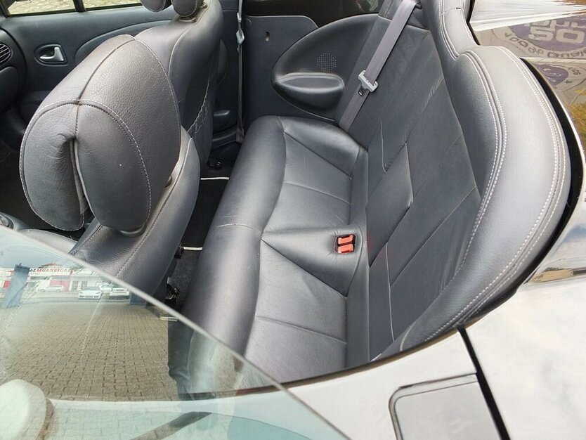 Renault Megane 1.6 16V PRIVILEGE 1.HAND LEDER KLIMAANLAGE 119.545 km 3.704 € Köln 50858