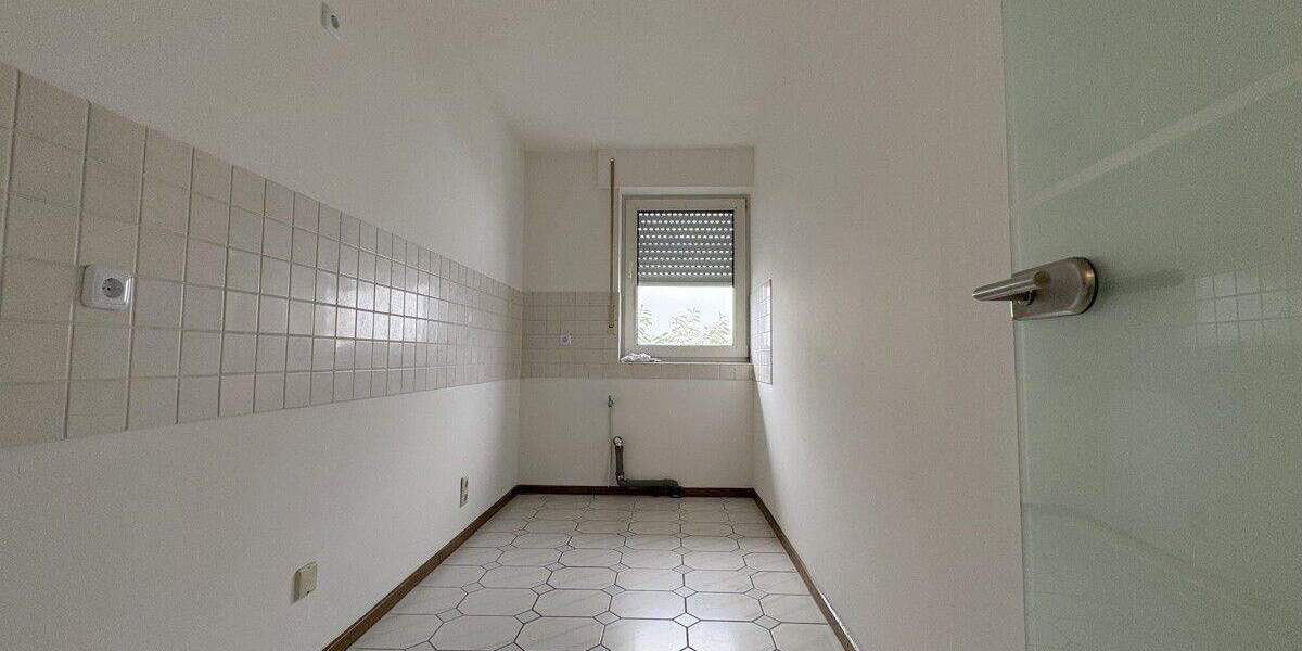 Etagenwohnung Meerbusch Büderich - 2 Zimmer, 83 m&sup2;, 960&euro; | Angebot:24546278