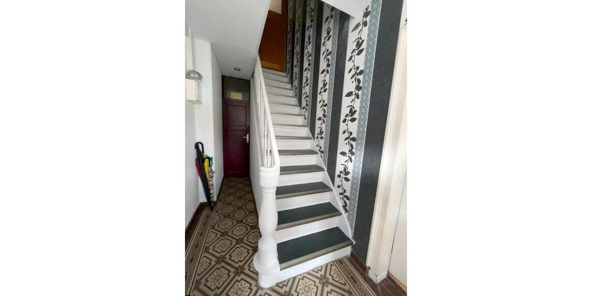 Mehrfamilienhaus, Wohnhaus Wuppertal Gemarkung Ronsdorf - 8 Zimmer, 275 m&sup2;, 450.000&euro; | Angebot:25761667