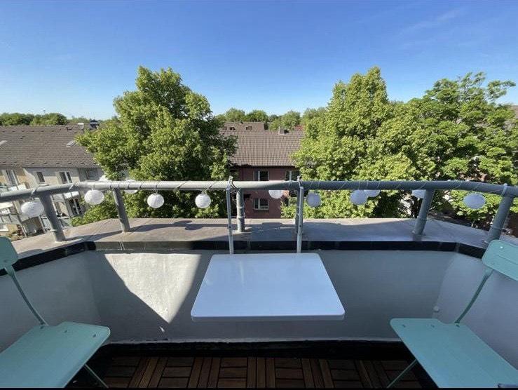 Charmante Wohnung in Du - Mittelmeiderich - Balkon, Einbauküche 3 zimmer