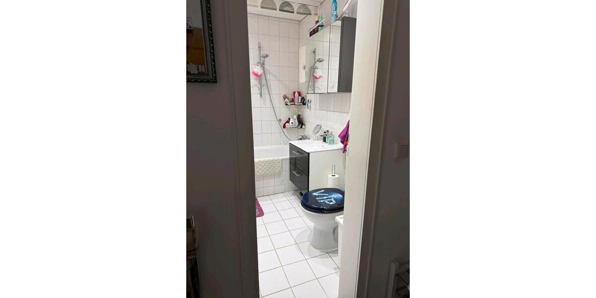 Etagenwohnung Duisburg Essenberg - 3 Zimmer, 76 m&sup2;, 170.000&euro; | Angebot:27446987