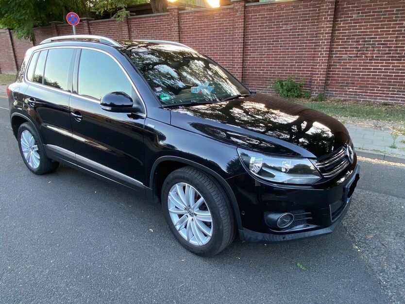 VW Tiguan 210.000 km 8.700 € Mönchengladbach 41238