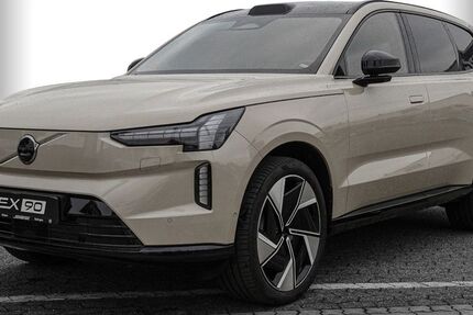Volvo EX90 2.999 km 71.980 &euro; Hilden 40721