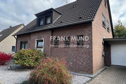 Haus Mönchengladbach-Wickrath Wickrath - 6 Zimmer, 124 m&sup2;, 398.000&euro; | Angebot:25744860