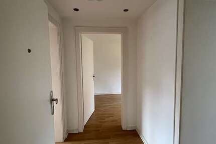 Wohnung zum Kaufen in Düsseldorf Heerdt 150.000 € 42.5 m² 2 zimmer