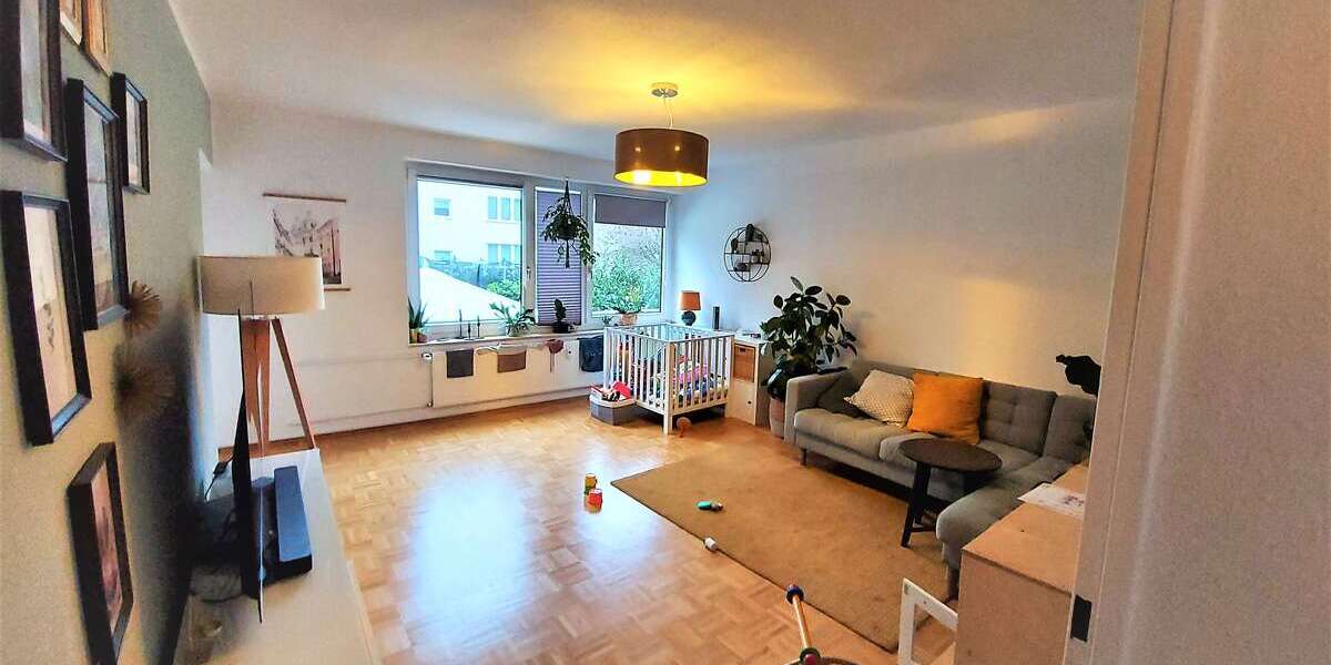 Etagenwohnung Düsseldorf Stadtbezirk 6 - 4 Zimmer, 88 m&sup2;, 365.000&euro; | Angebot:24565504