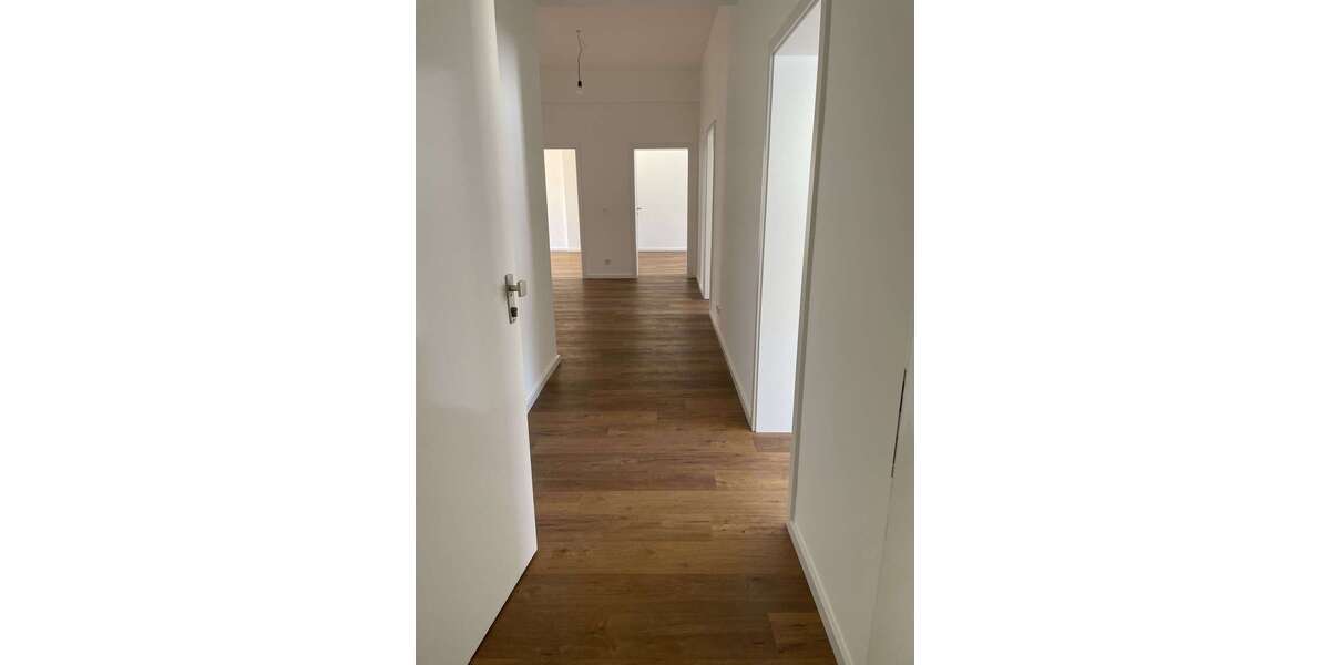 Wohnung zum Mieten in Mönchengladbach 1.135 € 113.28 m² 5 zimmer