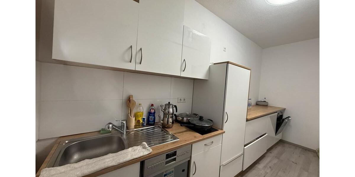 Etagenwohnung Duisburg Mittelmeiderich - 1 Zimmer, 50 m&sup2;, 750&euro; | Angebot:25616598