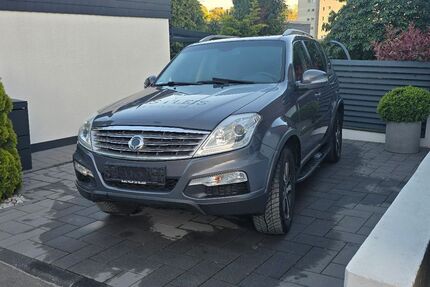 SsangYong REXTON 153.000 km 9.300 &euro; Wuppertal 42111