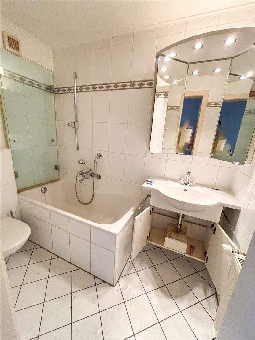 Golzheim: 3-Zimmer-Wohnung mit Modernisierungspotential 3 zimmer