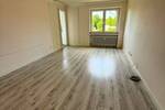 Attraktive Eigentumswohnung in Neuss Norf * leerstehend * gute Lage * Loggia * 4 Zimmer *