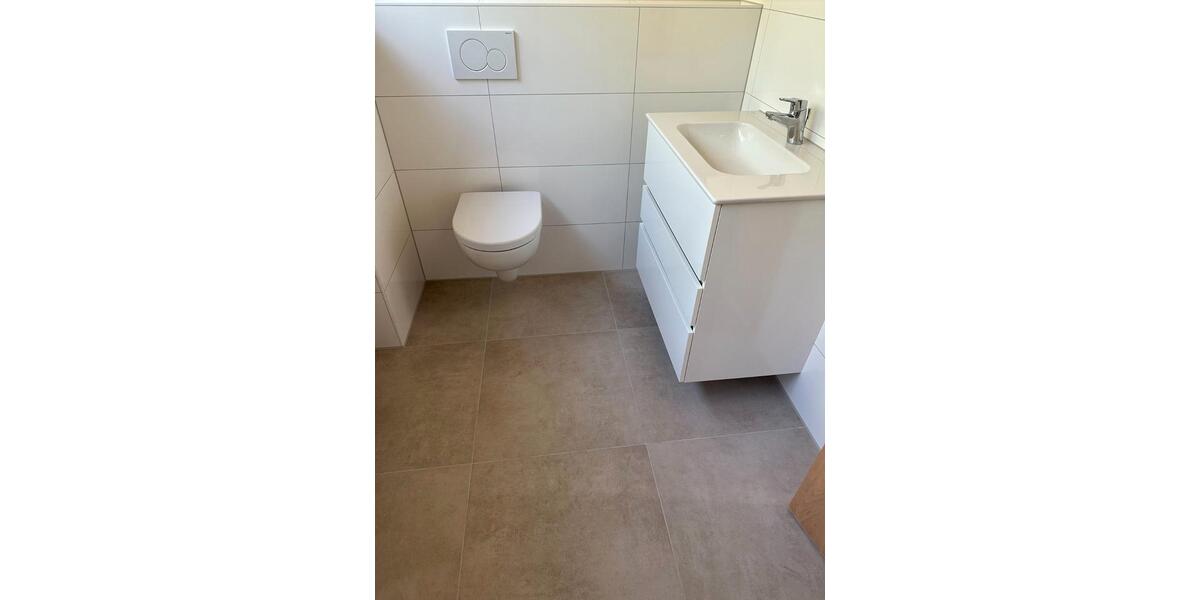Reihenhaus Meerbusch Kierst - 5.5 Zimmer, 135 m&sup2;, 1.700&euro; | Angebot:26358631