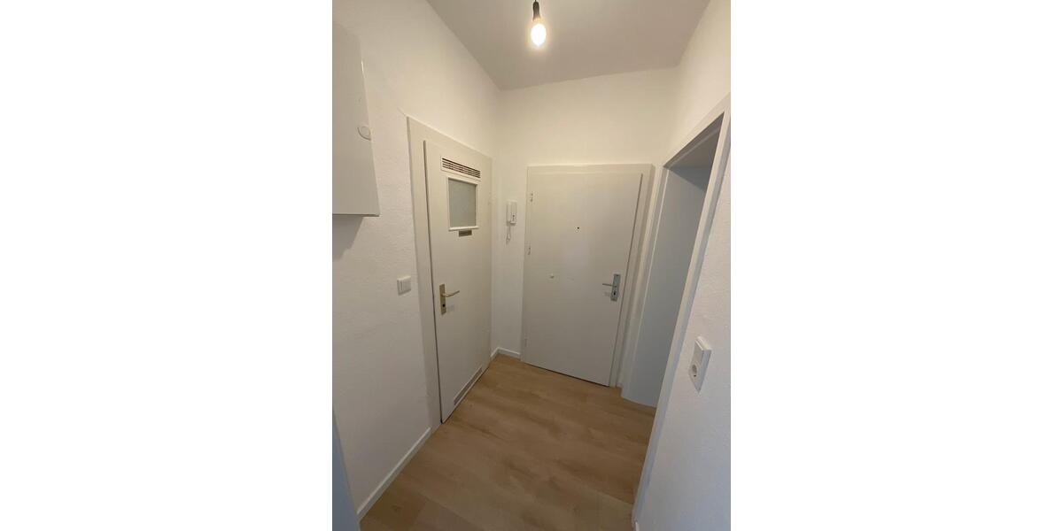 Erdgeschoßwohnung Remscheid - 3 Zimmer, 66 m&sup2;, 464&euro; | Angebot:25437501