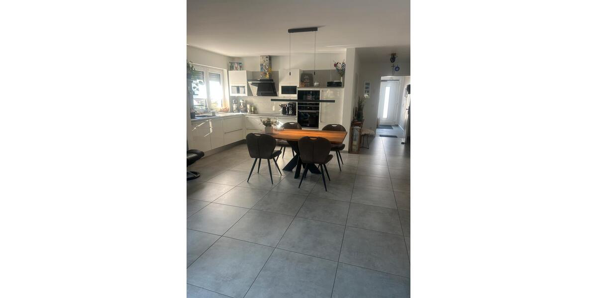 Erdgeschoßwohnung Tönisvorst - 3 Zimmer, 85 m&sup2;, 389.000&euro; | Angebot:25614579