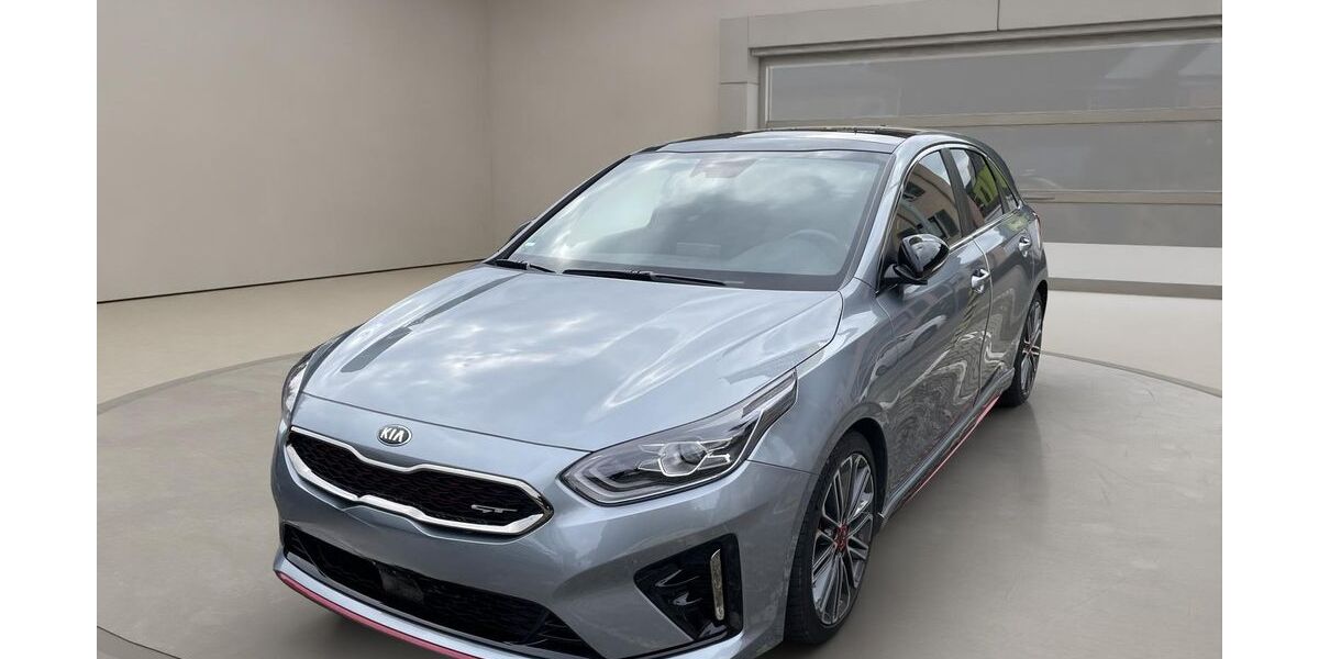 Kia ceed / Ceed 40.219 km 23.150 &euro; Neuss 41460