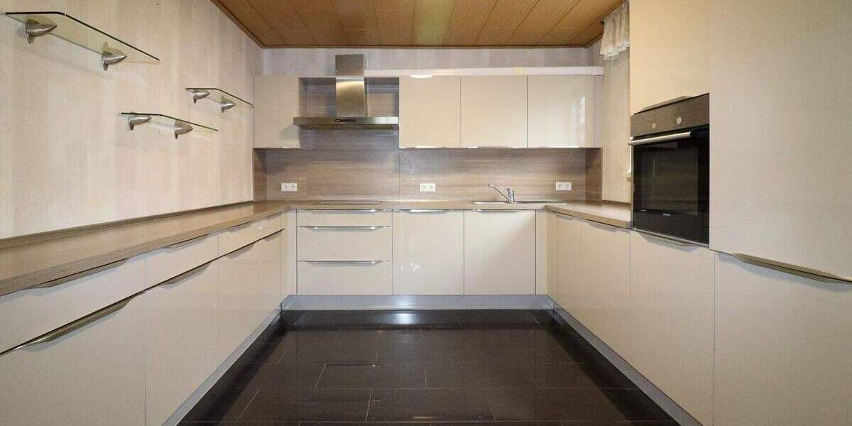 Etagenwohnung Grevenbroich Wevelinghoven - 3 Zimmer, 100 m&sup2;, 249.000&euro; | Angebot:25249703