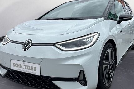 VW ID.3 4.999 km 53.490 &euro; Hilden 40721