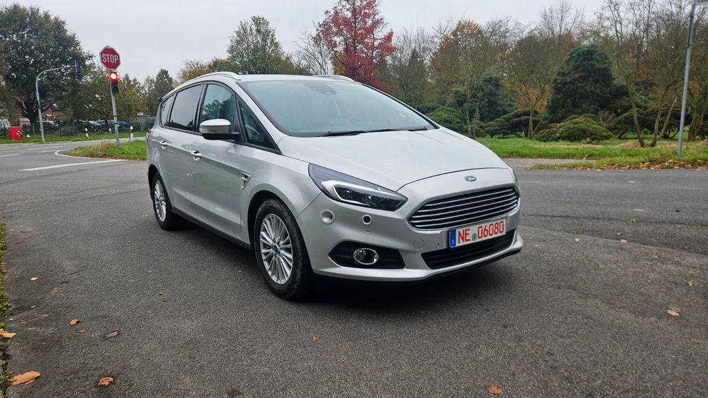 Ford S-Max 124.500 km 13.900 &euro; Neuss 41462