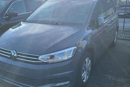VW Touran 15.417 km 31.950 &euro; Hilden 40721