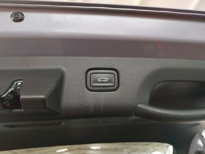 Hyundai Kona Prime 2WD AHK Bose SHZ LHZ Navi Kam 12.578 km 26.880 &euro; HAAN 42781