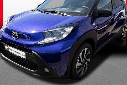 Toyota Aygo (X) 1.411 km 16.389 &euro; Oberhausen 46149