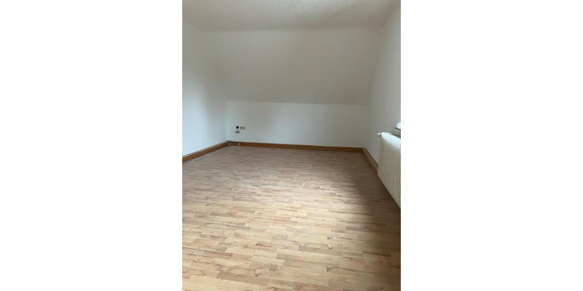 Dachgeschoßwohnung Solingen Höhscheid - 2 Zimmer, 47 m&sup2;, 550&euro; | Angebot:24067776