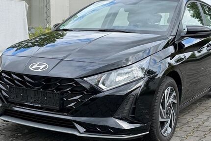 Hyundai i20 16.600 km 16.950 &euro; Willich 47877