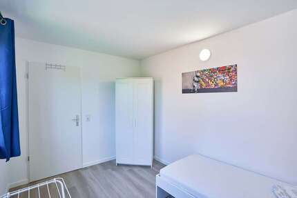 Zimmer Düsseldorf Wersten - 619&euro; | Angebot:26815729