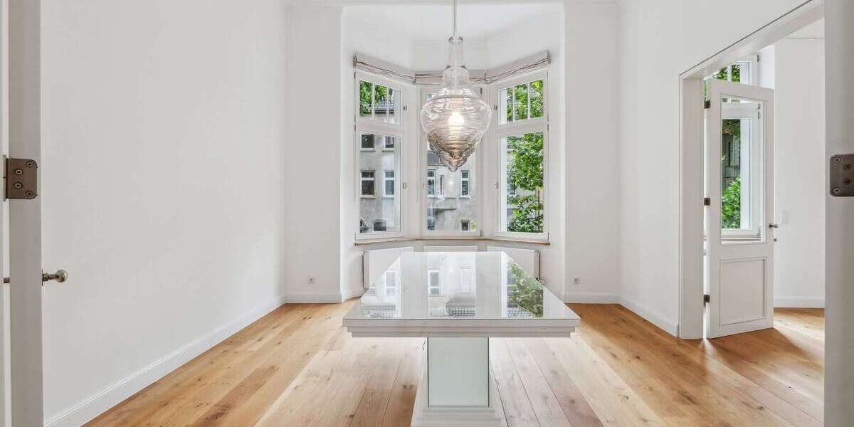 Einfamilienhaus Düsseldorf - Düsseltal Düsseltal - 11 Zimmer, 427 m&sup2;, 2.800.000&euro; | Angebot:21217234