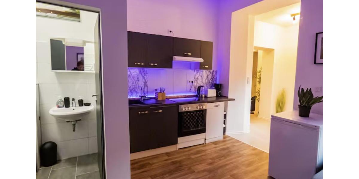 Etagenwohnung Neuss - 4 Zimmer, 80 m&sup2;, 1.000&euro; | Angebot:25510490