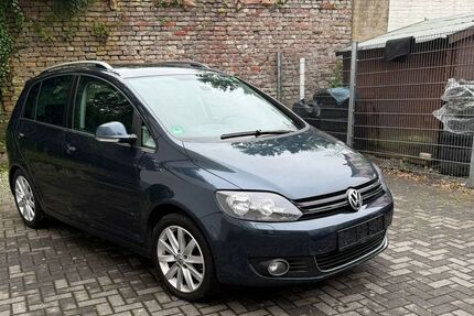 VW Golf 112.300 km 8.500 &euro; Solingen 42655