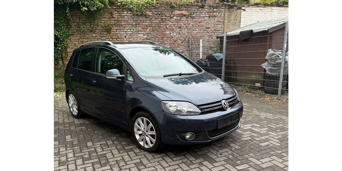 VW Golf 112.300 km 8.500 &euro; Solingen 42655