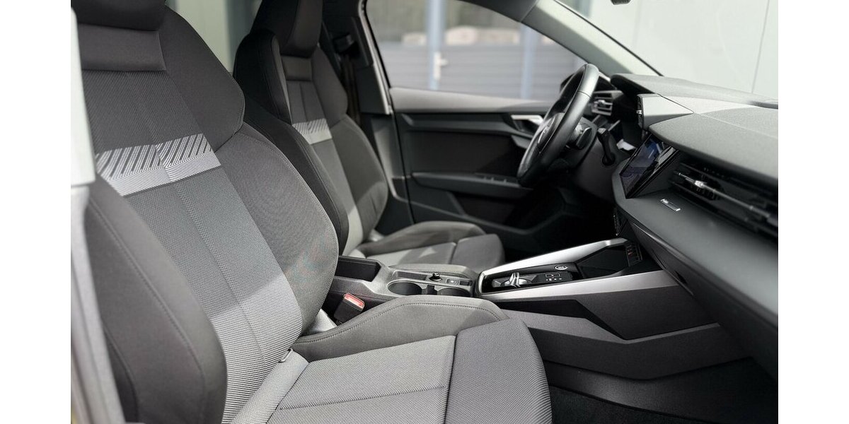 Audi A3 35 TDI S-Line / Kamera / Gewindefahrwerk 100.000 km 20.890 &euro; Mönchengladbach 41066