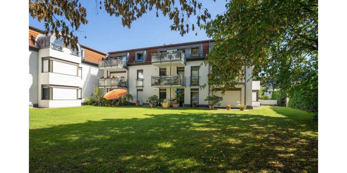 Bismarckplatz! Großzügige Eigentumswohnung mit 2 Terrassen in beliebtem Gebäudekomplex 5 zimmer