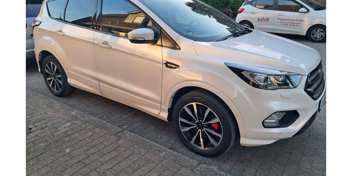 Ford Kuga 85.000 km 14.100 &euro; oberhausen 46147