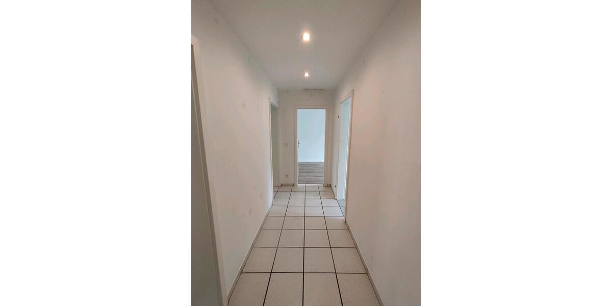 Erdgeschoßwohnung Heiligenhaus - 3 Zimmer, 67 m&sup2;, 780&euro; | Angebot:26424560